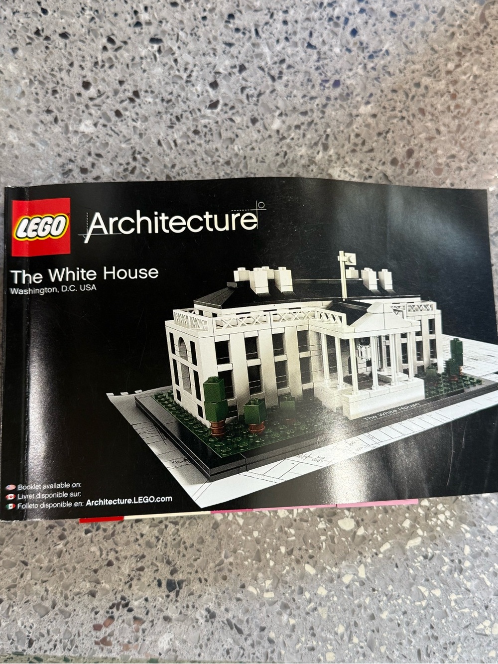 LEGO White House Architecture set with manual- 21006, missing 1 small piece